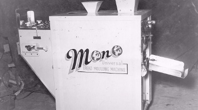 One of the Original Moulders Designed by MONO Equipment